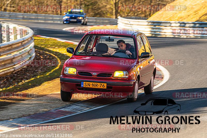 FD8E6877-EA96-4164-BB9B-BEAA3CD96393