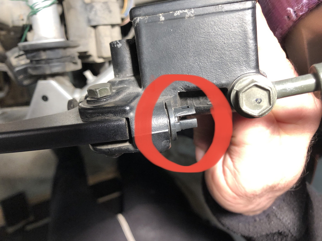 2E5F244A-8A4F-49A4-961D-DDBAE7FC8C76