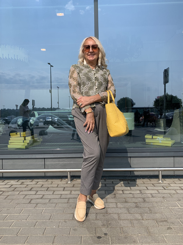 F1D52DD7-42DD-4A31-8EDA-A8756C277612