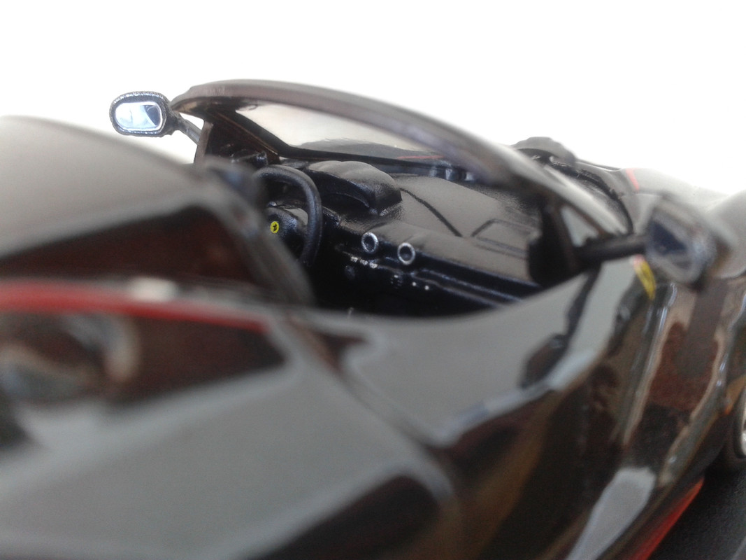 2016 Ferrari La Ferrari Aperta (Leo Models – nº1 Supercars SALVAT) (6)