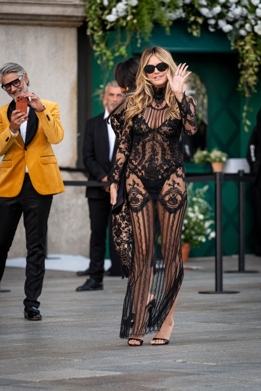 Heidi Klum Lace2026Vogue World198