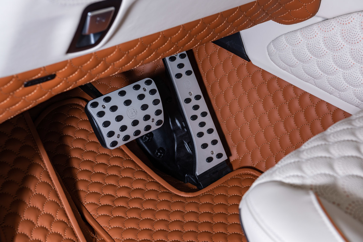 Mercedes-AMG G 63 Brabus G V12 900 (11)