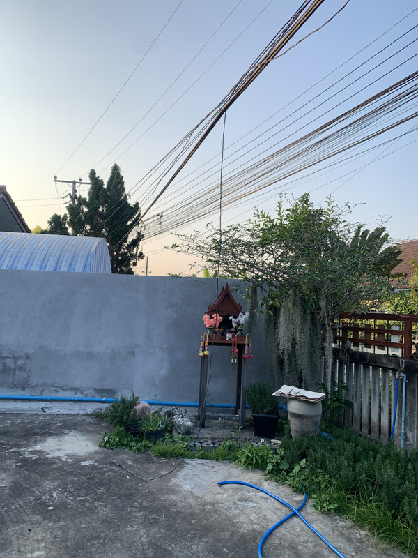 1A51D702-0F33-41D1-9999-2EFF79B12EB4