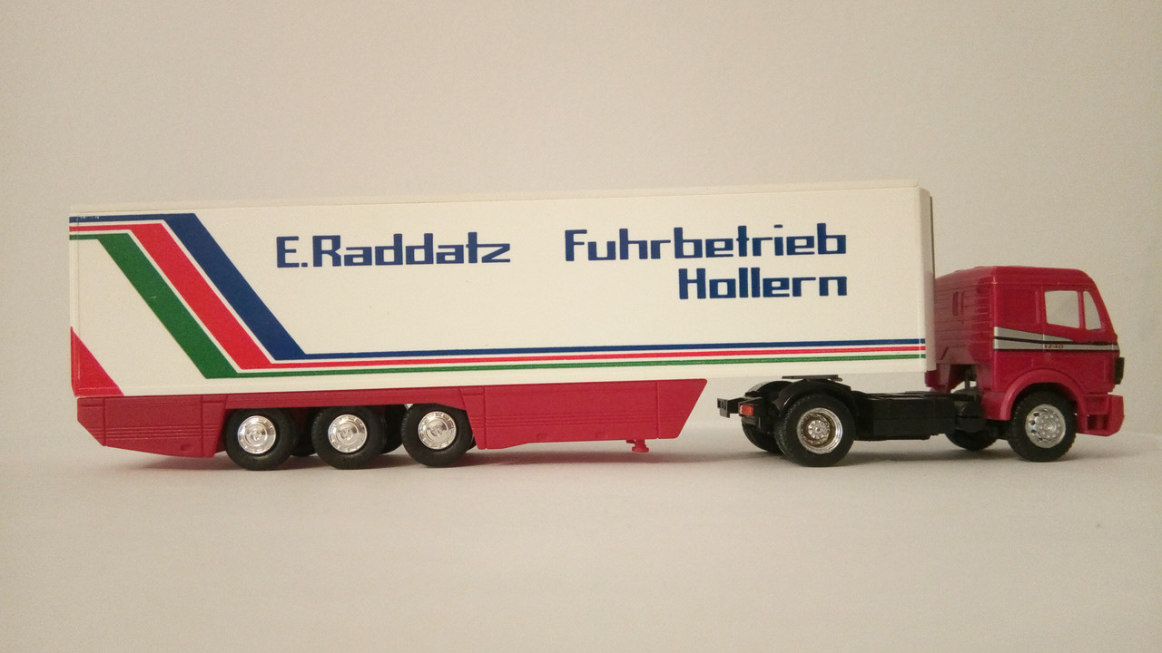 Macht (7868)