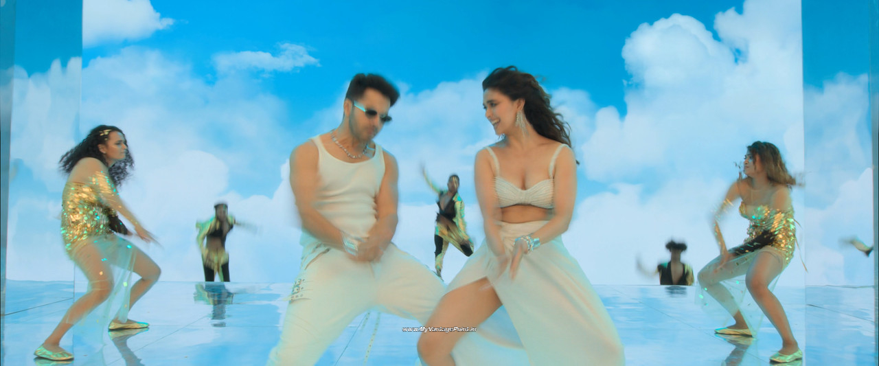 hot-white-dress-dance-of-keerthy-suresh-in-baby-john-2024