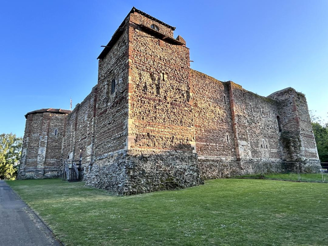 Пёстрая лента. Путешествие по сельским дорогам Англии в мае 2025 г.