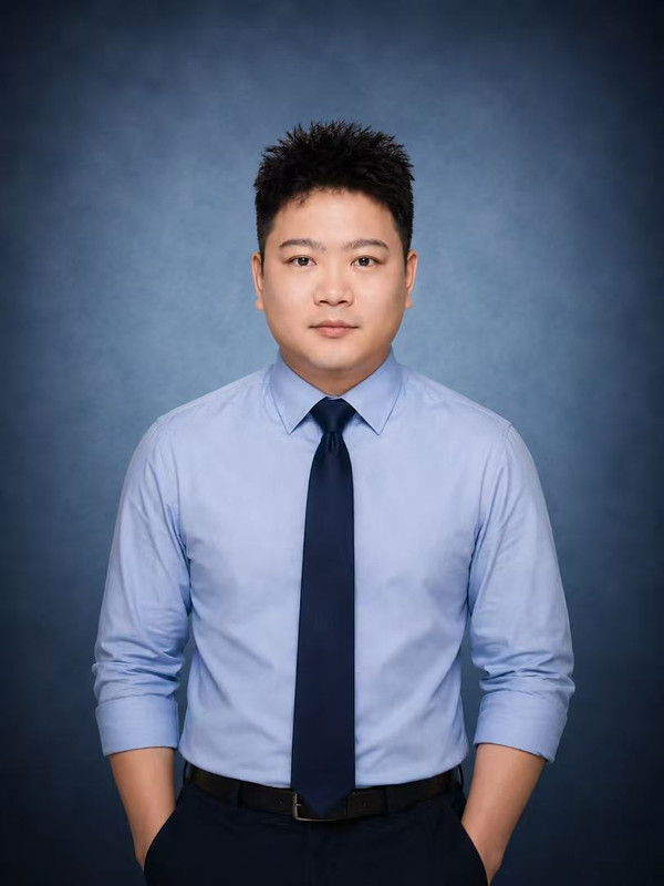 王斌律师