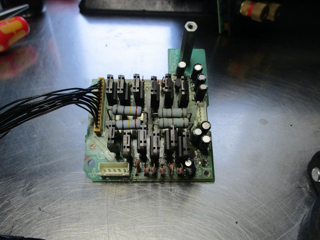 [Bild: Yamaha-A-S1000-Reparatur-004.jpg]
