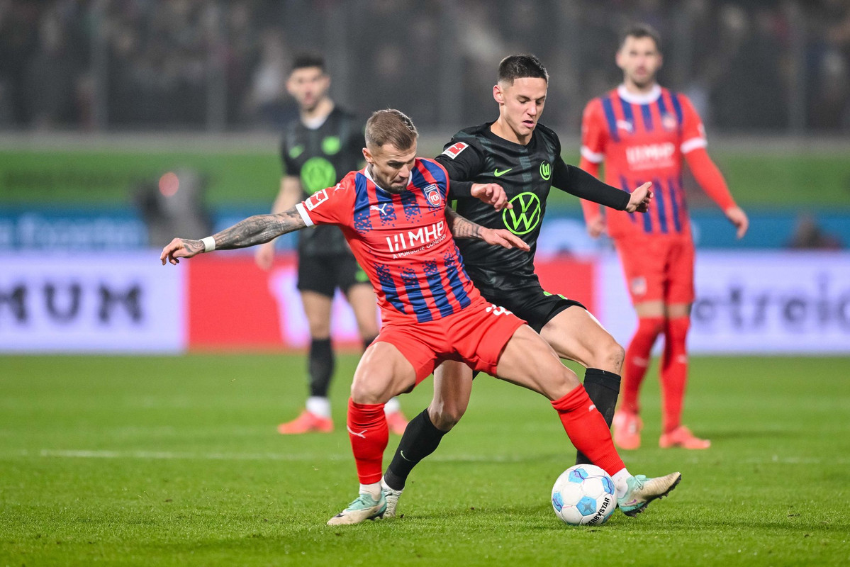 Heidenheim vs Wolfsburg, 20h30 ngày 23/08