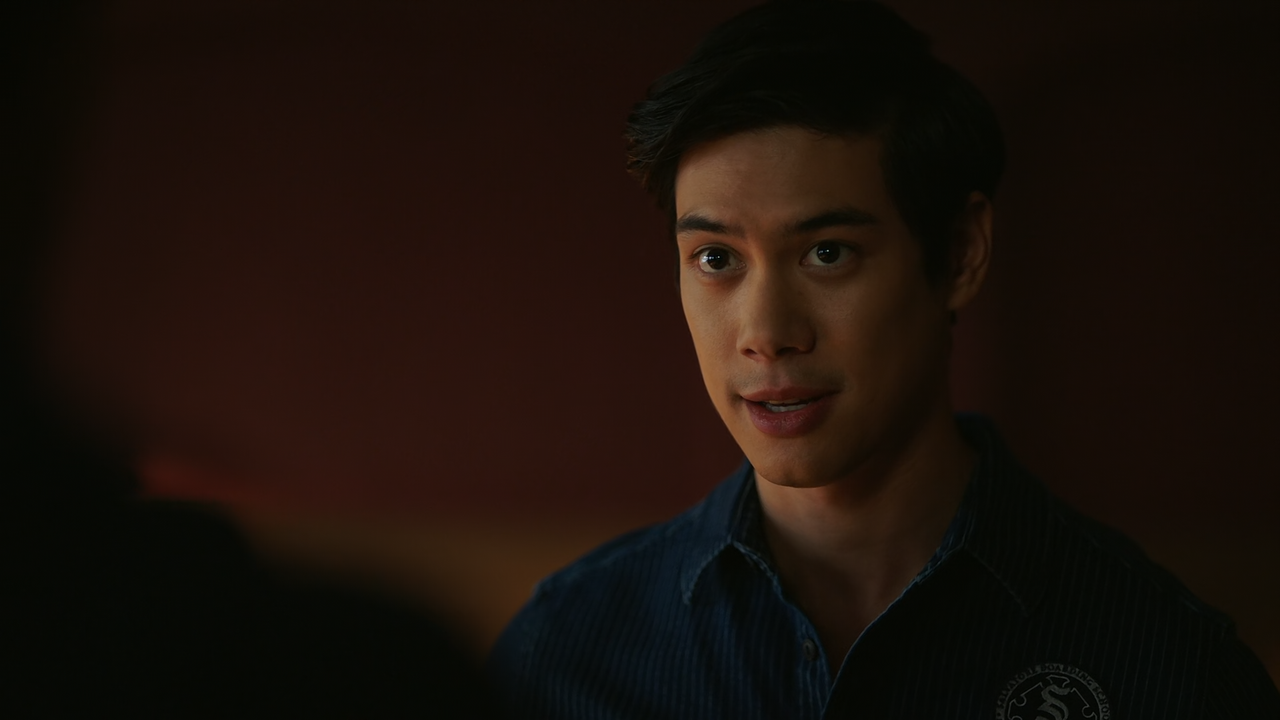 Legacies.S03E03.Salvatore.The.Musical!.1080p.10bit.AMZN.WEB-DL.DDP5.1.HEVC-Vyndros.mkv_snapshot_07.1