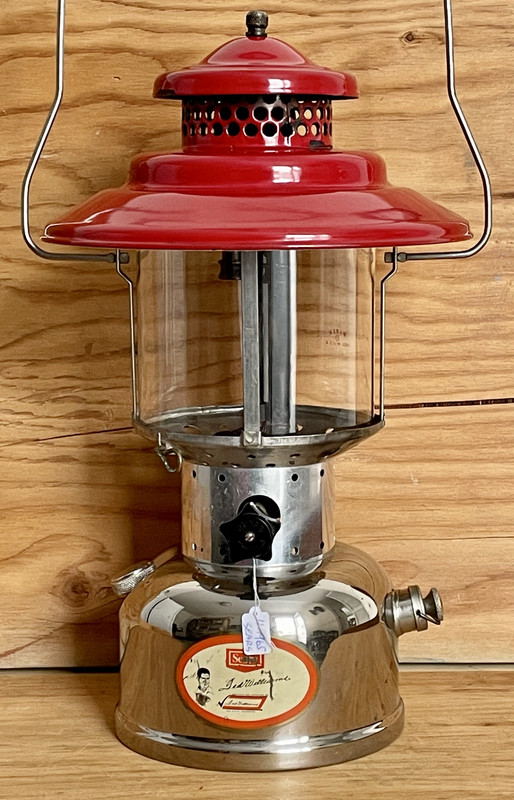 2784943A-2220-416B-B4F5-1237317CC935