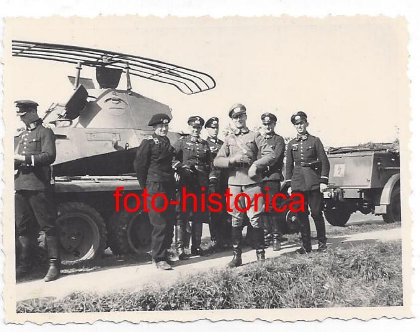 Panzer , Spähpanzer 8 Rad, Soldaten Uniform Basc