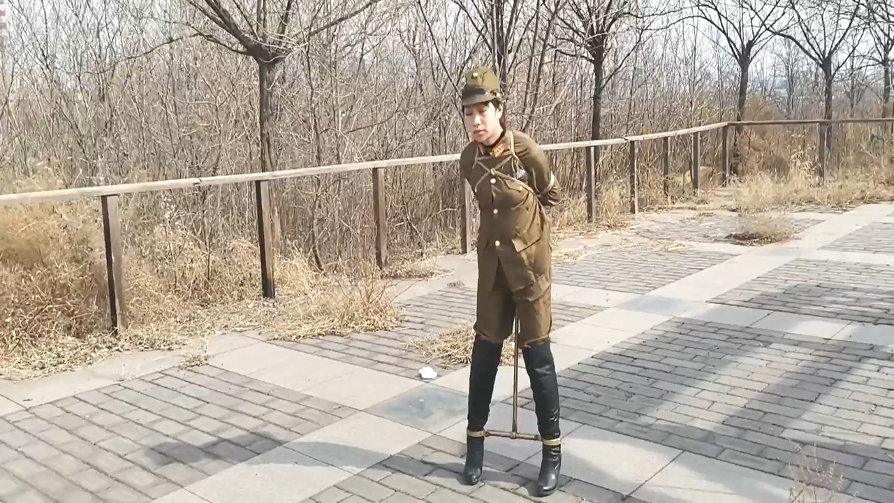 飞天原创 这一次把光杆司令官云儿押到谎无人烟的山顶上.mp4_20210326_093317.200