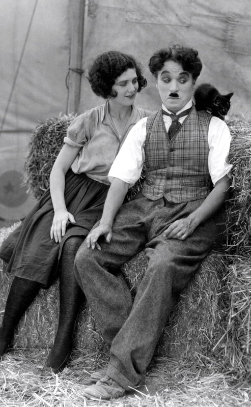 merna-kennedy-charlie-chaplin