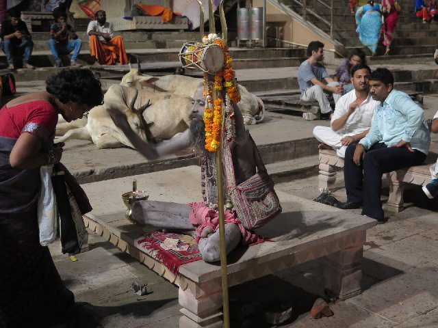 Día 13- Varanasi: Primer contacto y ceremonias en el Ganges - INDIA Y NEPAL POR LIBRE: 21 INTENSOS DIAS Y UNA TOTAL AVENTURA (3)