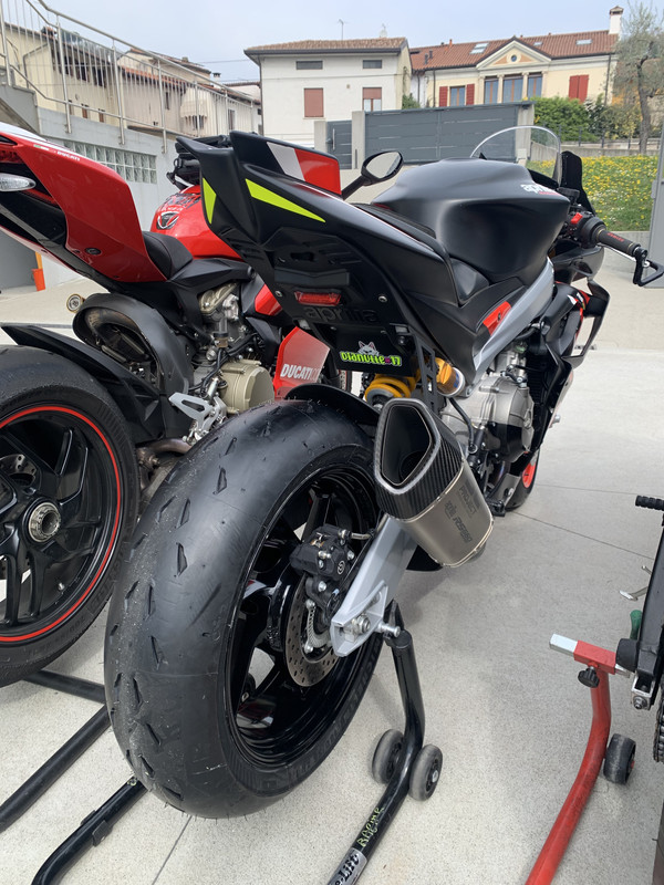 C0258605-5DA8-4239-BFBC-9A646B493AE4