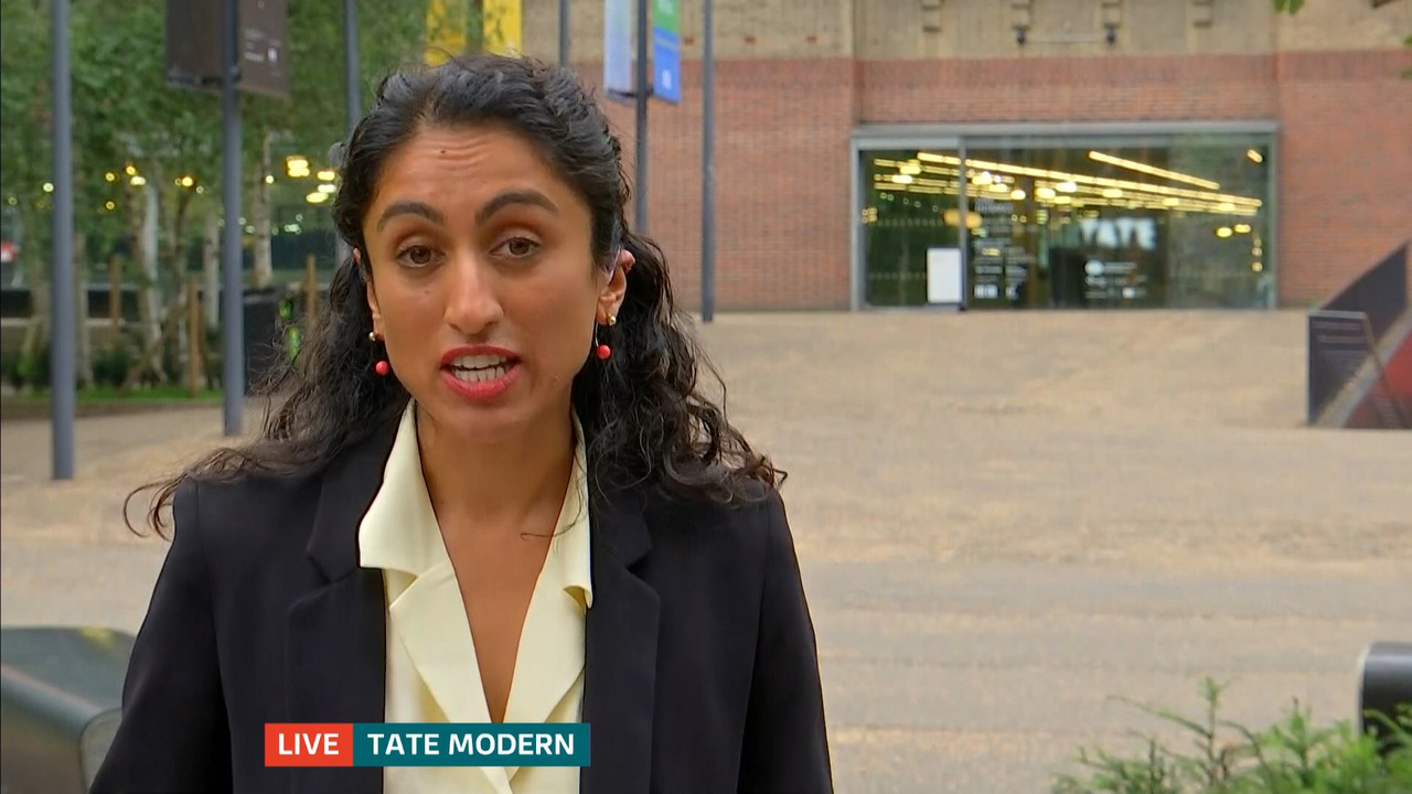 ITV News London_20210817_18001830.ts_snapshot_16.45.338
