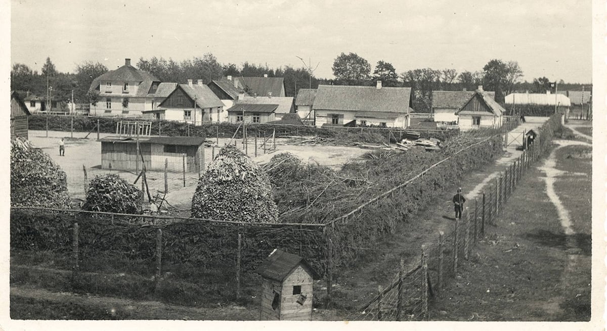 Vista del campo de Sobibor desde una torre de vigilancia