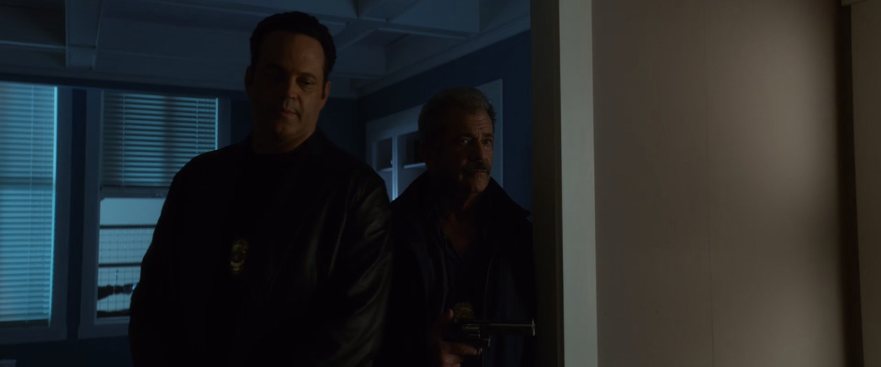 Dragged.Across.Concrete.2018.NORDiCSUBS.1080p.WEBRip.10Bit.x265-SWAXX.mkv.0001