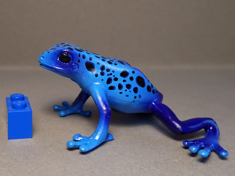 Three new beautyful poison dart frogs from Bullyland :-) Bully68523