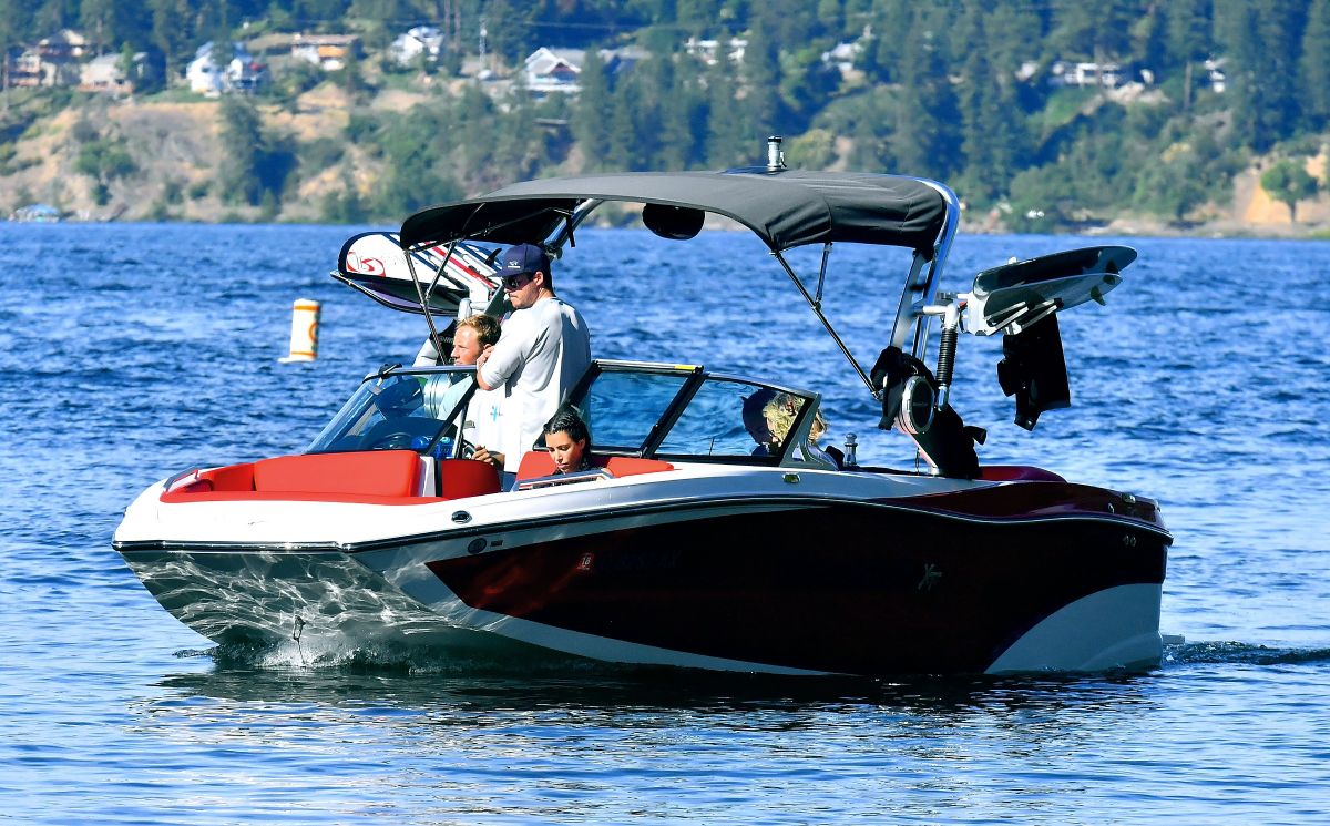 kim-kardashian-at-a-boat-ride-on-a-lake-in-idaho-07-06-2018-10