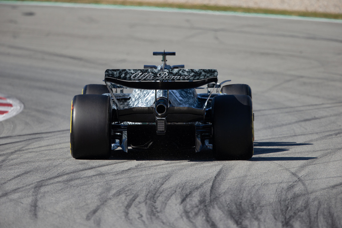 [Imagen: f1-test-barcellona-gallery-day1-366.jpg]