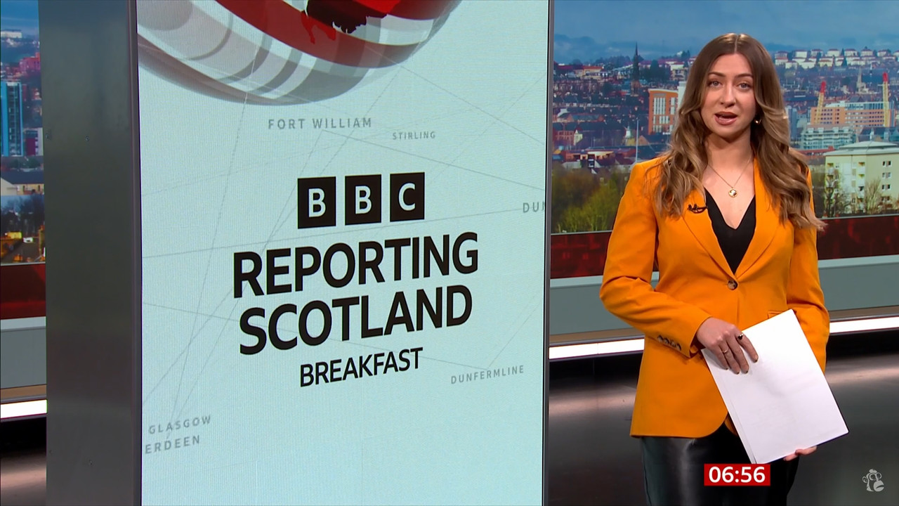 04.16 - 06.50.11 - Breakfast. The BBC's Breakfast programme features ....ts_snapshot_06.30.492