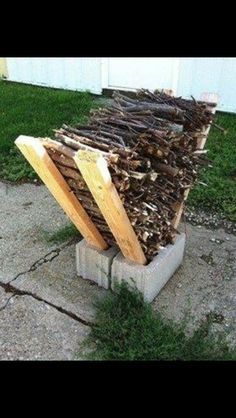 DIY Firewood Rack - 50 Campfires