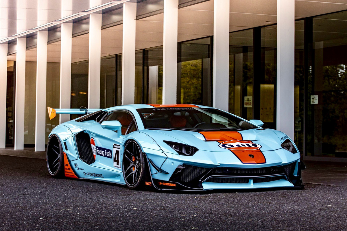 D8D85800-2D26-4953-9C2D-9F47EE24B1BF