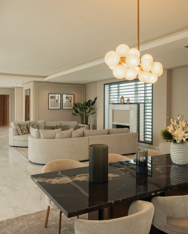 572256885-18170514502371291-8331732197708163042-n