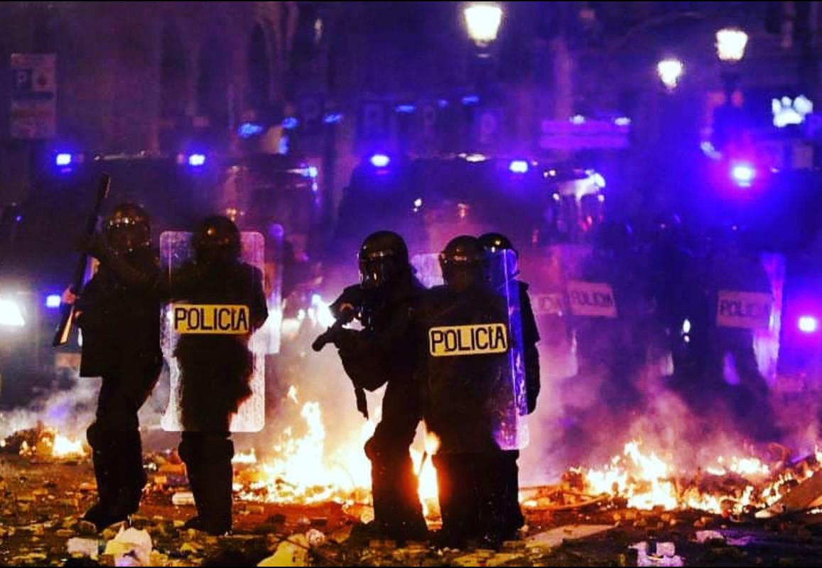 676536B6-A9F9-4B17-97E7-F455D9411837