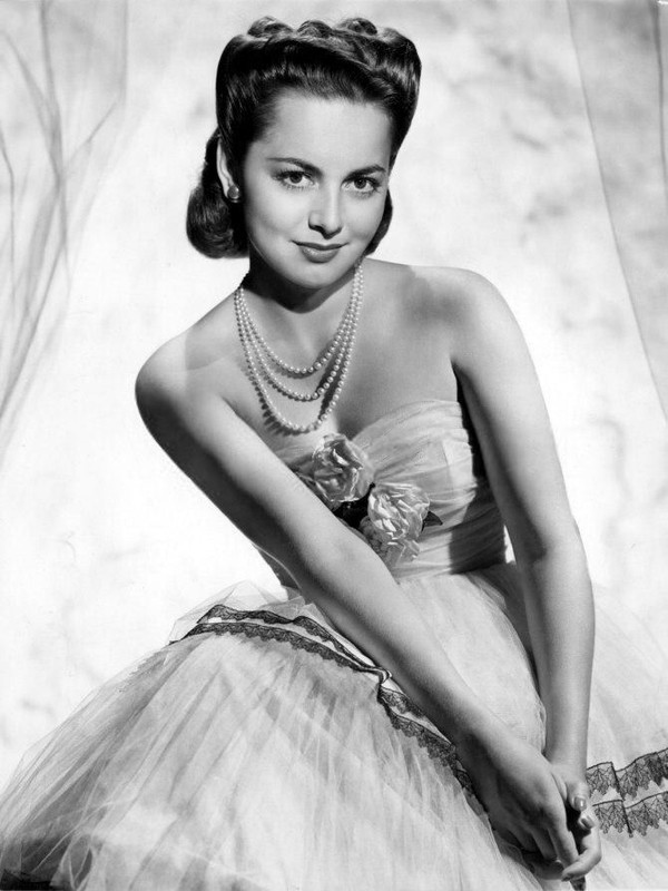olivia_de_havilland_c24