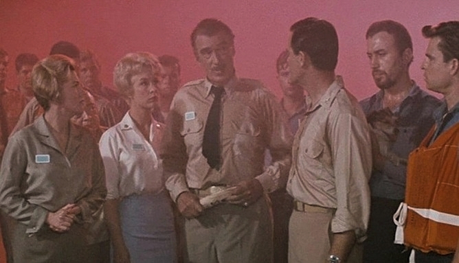 WALTER-PIDGEON-VOYAGE-BOTTOM-SEA-2-A-FOTOR.jpg