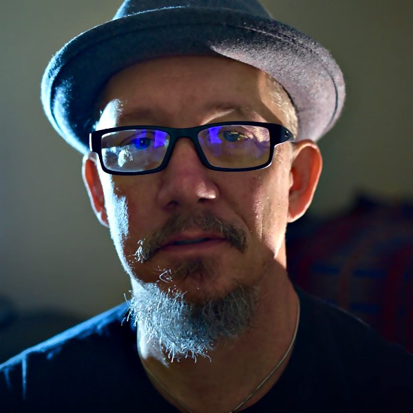 Tom Wood