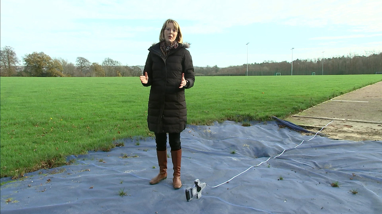 ITV News London_20201130_18001830.ts_snapshot_24.02.571