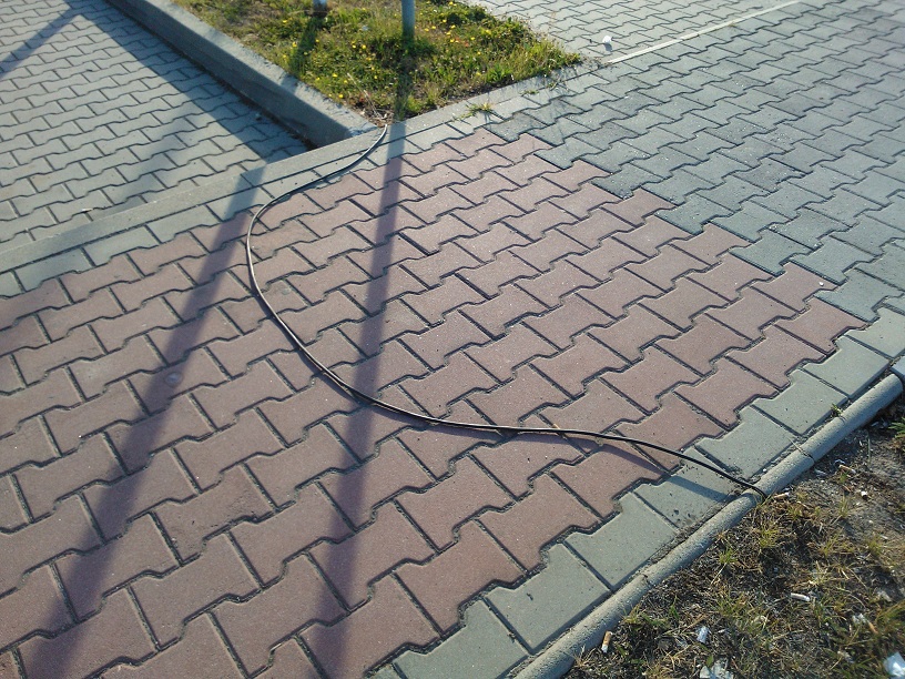 2081211