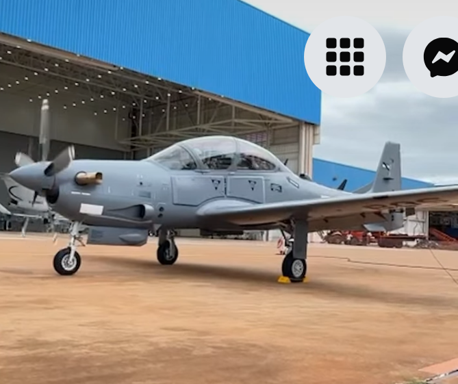 [Imagen: tucano.png]