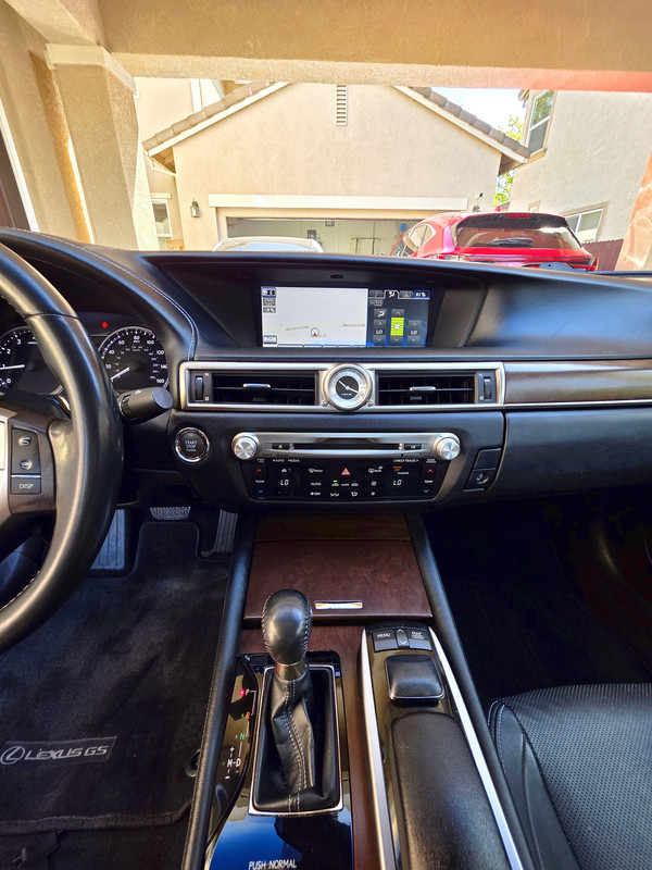 Vehicle thumbnail 14