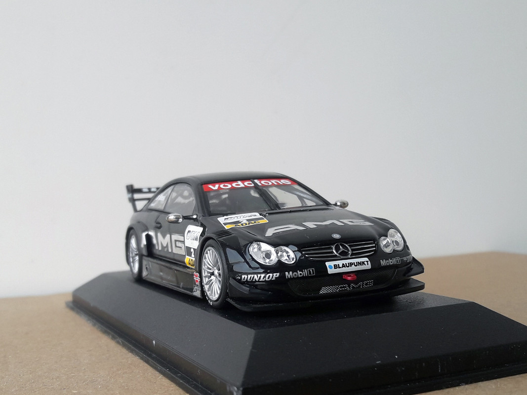 Mercedes benz CLK dtm 2002 Alesi (3)