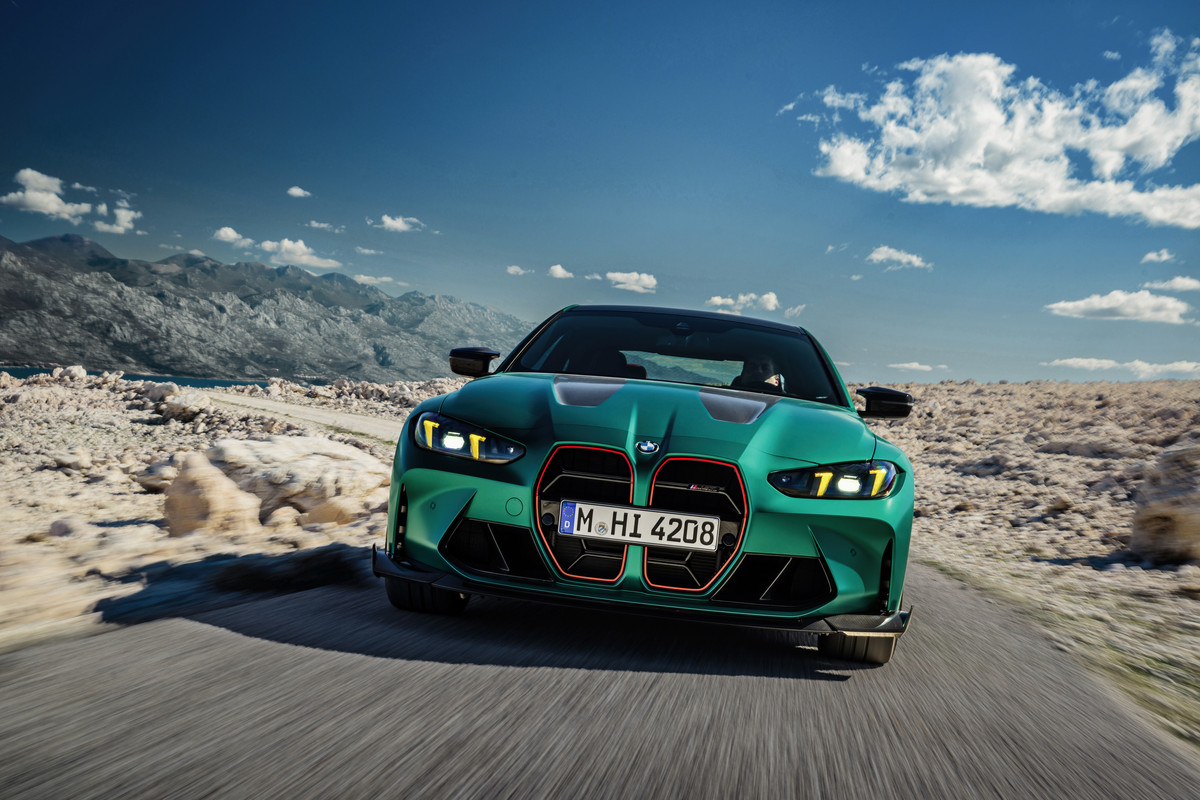 P90548587_highRes_the-all-new-bmw-m4-c
