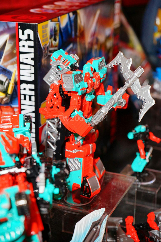 SDCC2015-Hasbro-Breakfast-Transformers-Combiner-