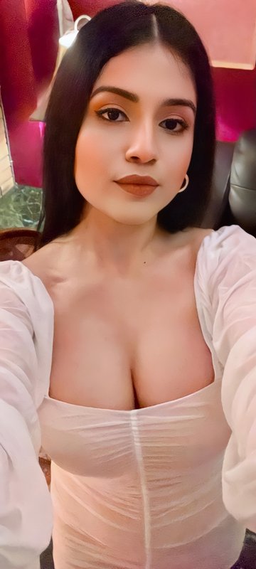 Famous Insta Influencer & Astrologer N!dhi Chaudhary Latest MyCreatorSpace Private App Exclusive Huge B00bs Popping Out Most Sensual Bedroom Shoot Unseen 6Videos+Pics 3 IMG-10.jpg
