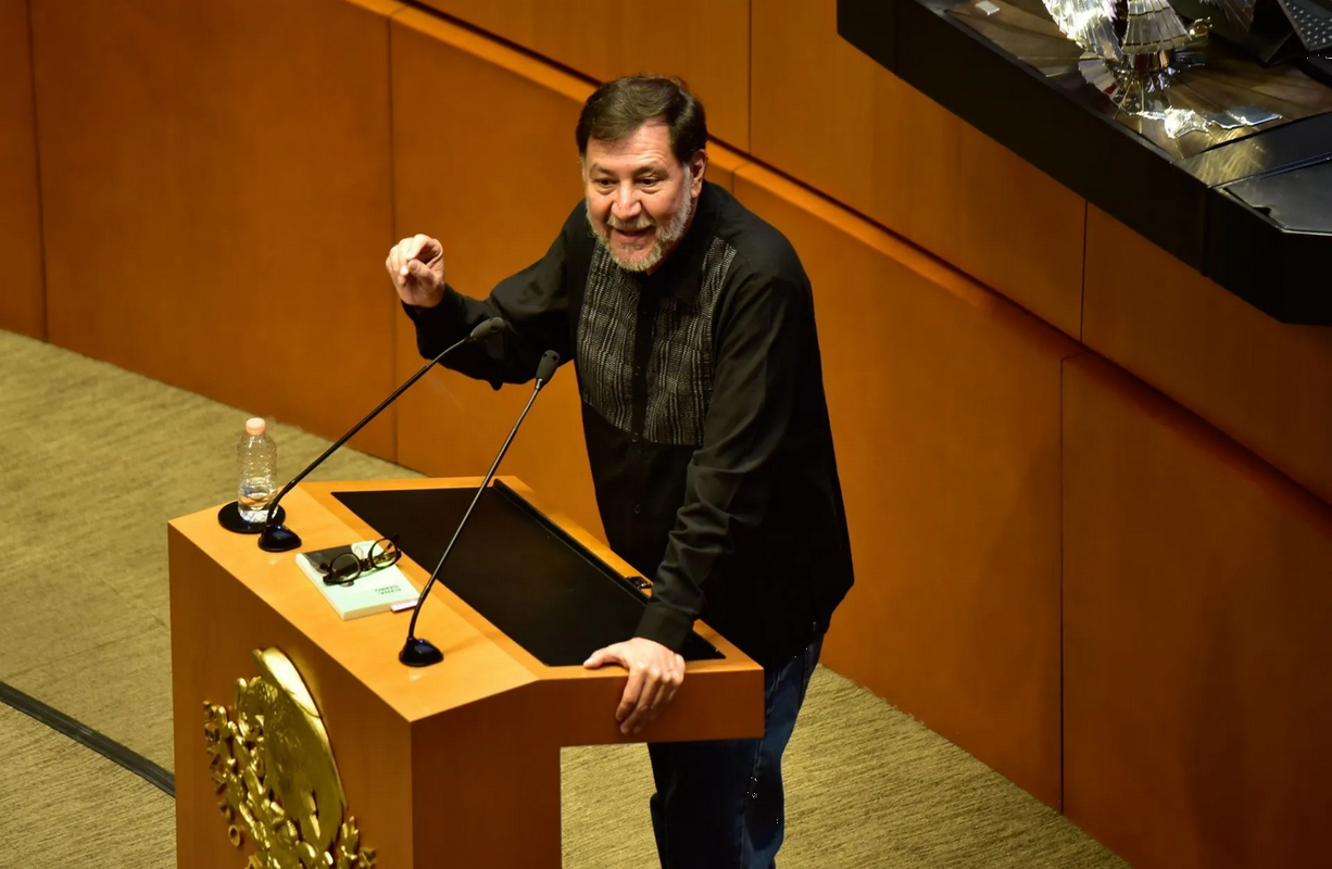 Llama Noroña a generar debates; “una omisión lamentable que no haya”