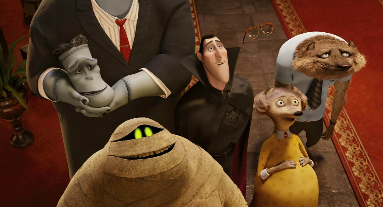 Hotel Transylvania 2012 BluRay [Hindi + Tamil + Telugu + English] 480p, 720p, 1080p ESub Screenshot