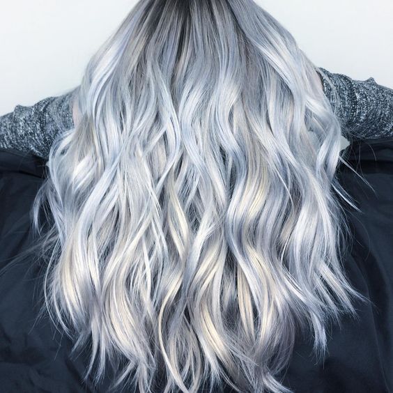Long blonde balayage hair