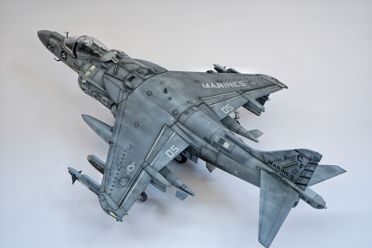 AV 8B Harrier II 1/18 Hobby Boss - International Scale Modeller