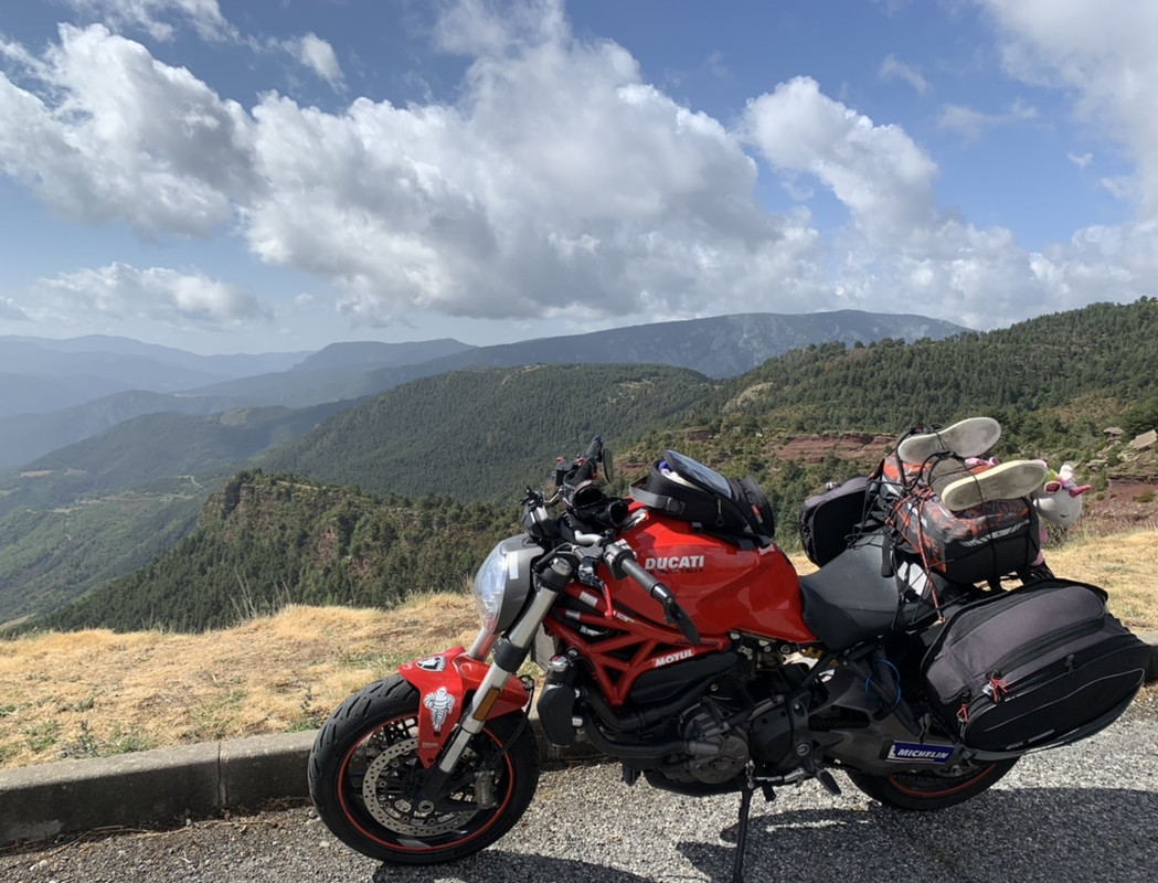 4615E2F9-3201-4DA8-ABC3-8C7C629B2727