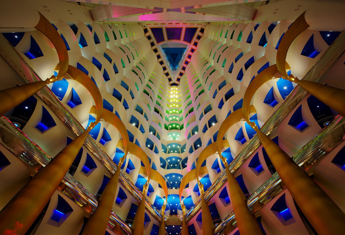 blue-arab-interior.jpg