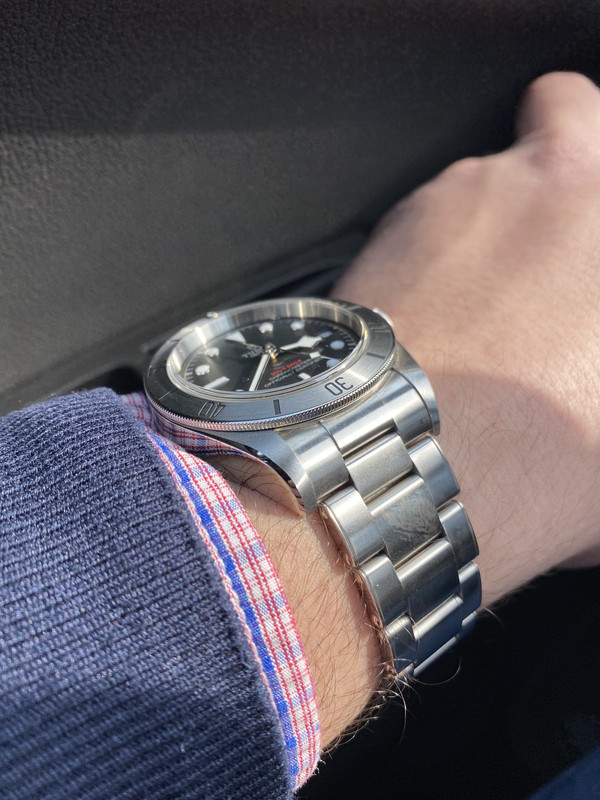 EDB2982F-32B7-43E0-8D6A-9173FB9A4ECF