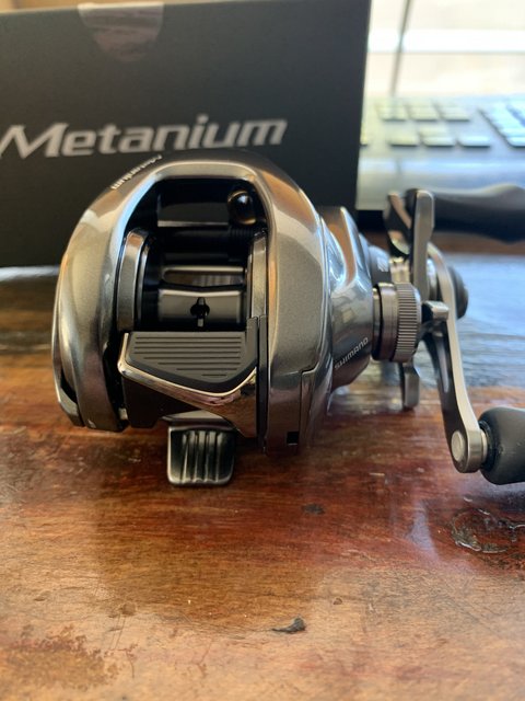 Shimano Metanium MGL 150 B